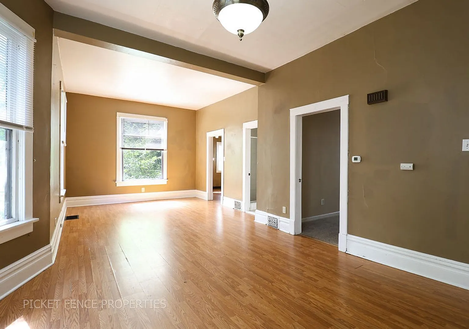 5 Bedroom, 2 bath Home! Close to UNC! — Photo 2