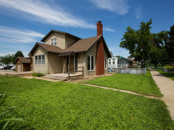 140 Carter Lake Clb, Carter Lake, IA 51510