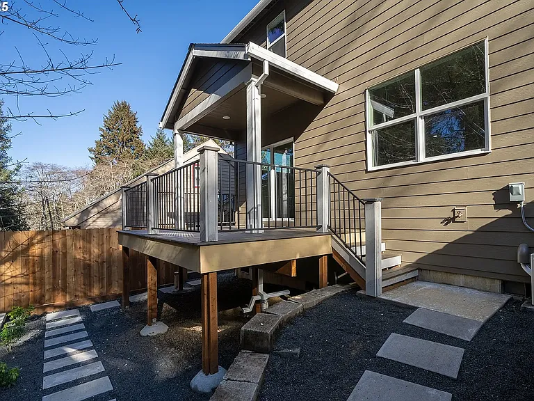 317 S Neptune St — Photo 21