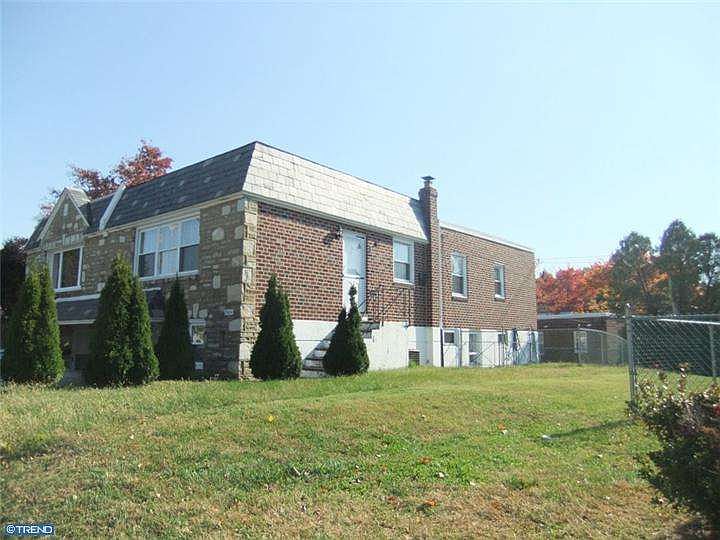 2nd image of 2904 Walnut Hill St