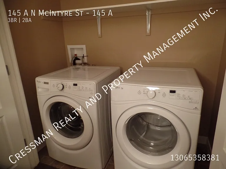 145 McIntyre St N #A — Photo 18