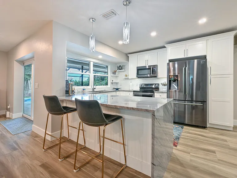 2305 Kings Lake Blvd — Photo 26