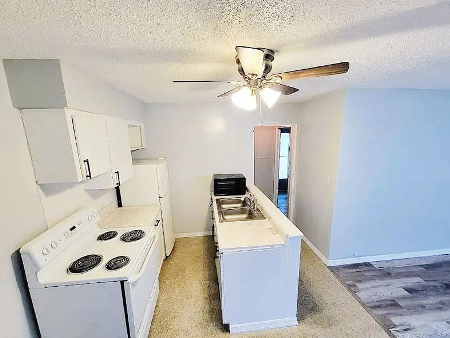 7317 46th Ave N (Units 1-6) St. Petersburg, FL 33709 — Photo 3