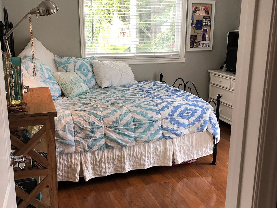1st Floor Bedroom