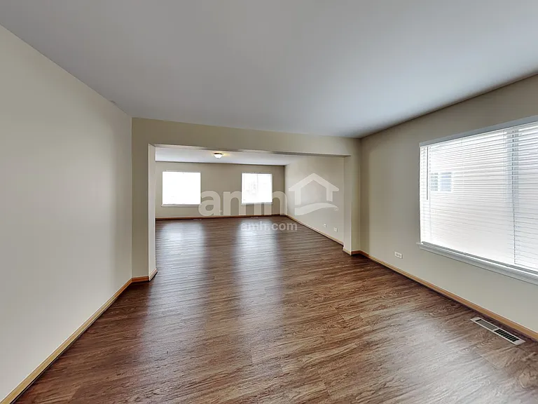 306 Hubbard Cir — Photo 14