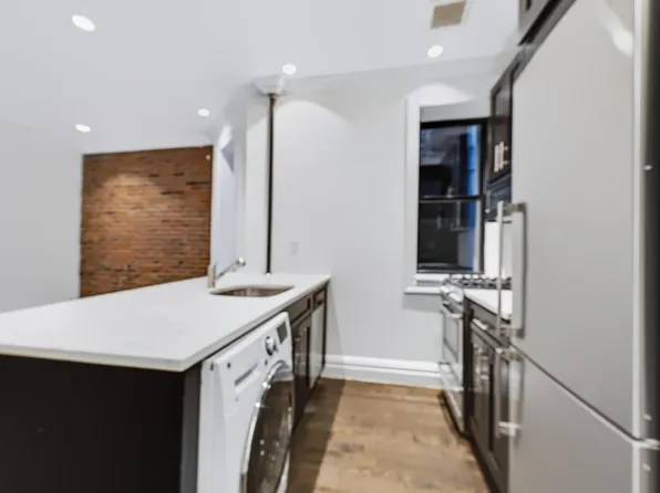 552 Broome Street image 1 of 18