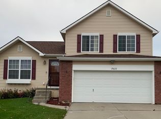 19632 Laci St, Omaha, NE 68135