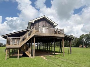 3178 County Road 32, Angleton, TX 77515