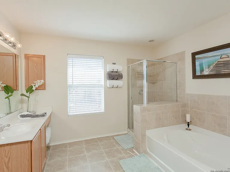 4014 Miho — Photo 11
