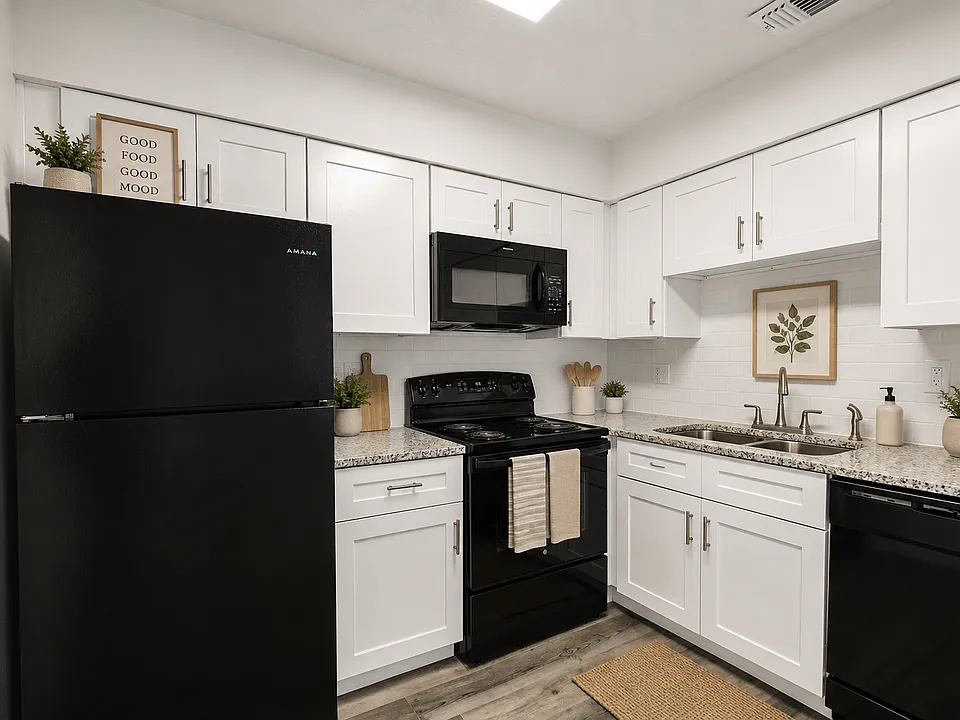 Woodlake Villas