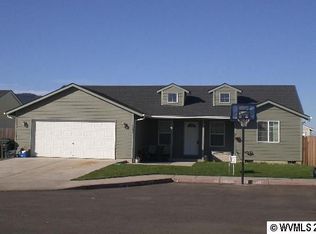 2256 Chelsea Way, Lebanon, OR 97355