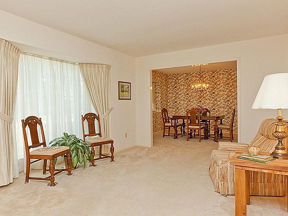 2nd image of 16215 Longvale Dr