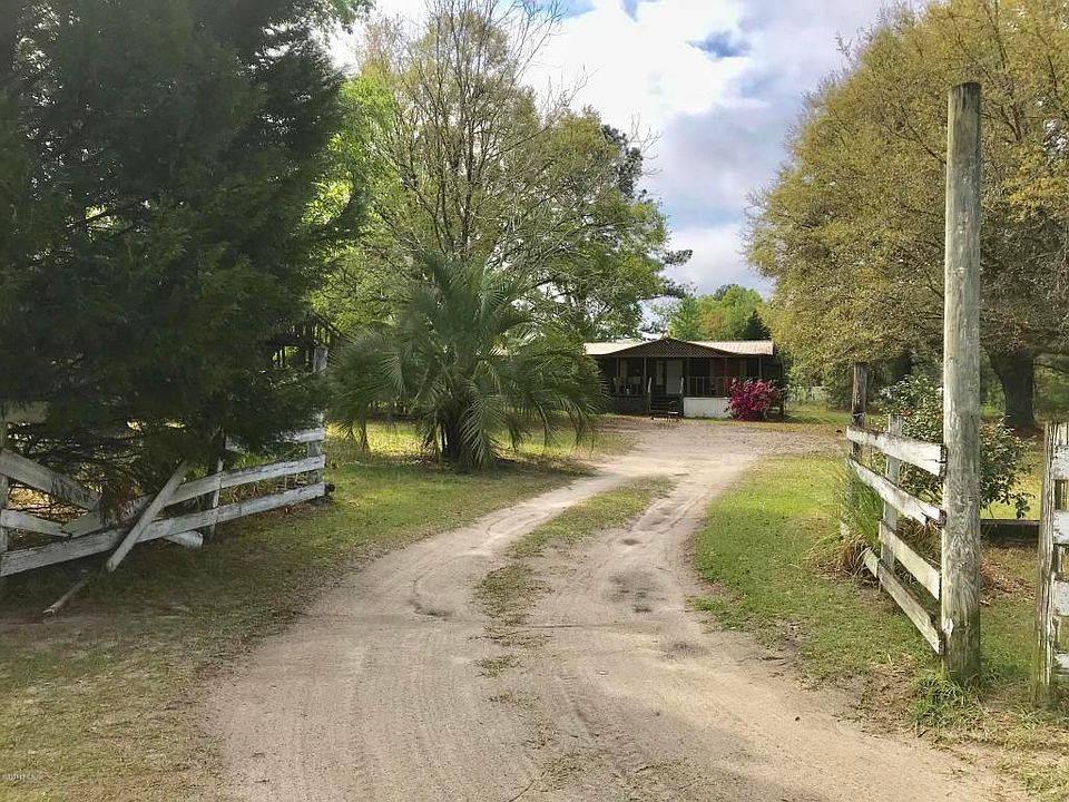 2nd image of 6526 SW 63rd Way