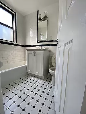 Rented by Park River | media 7