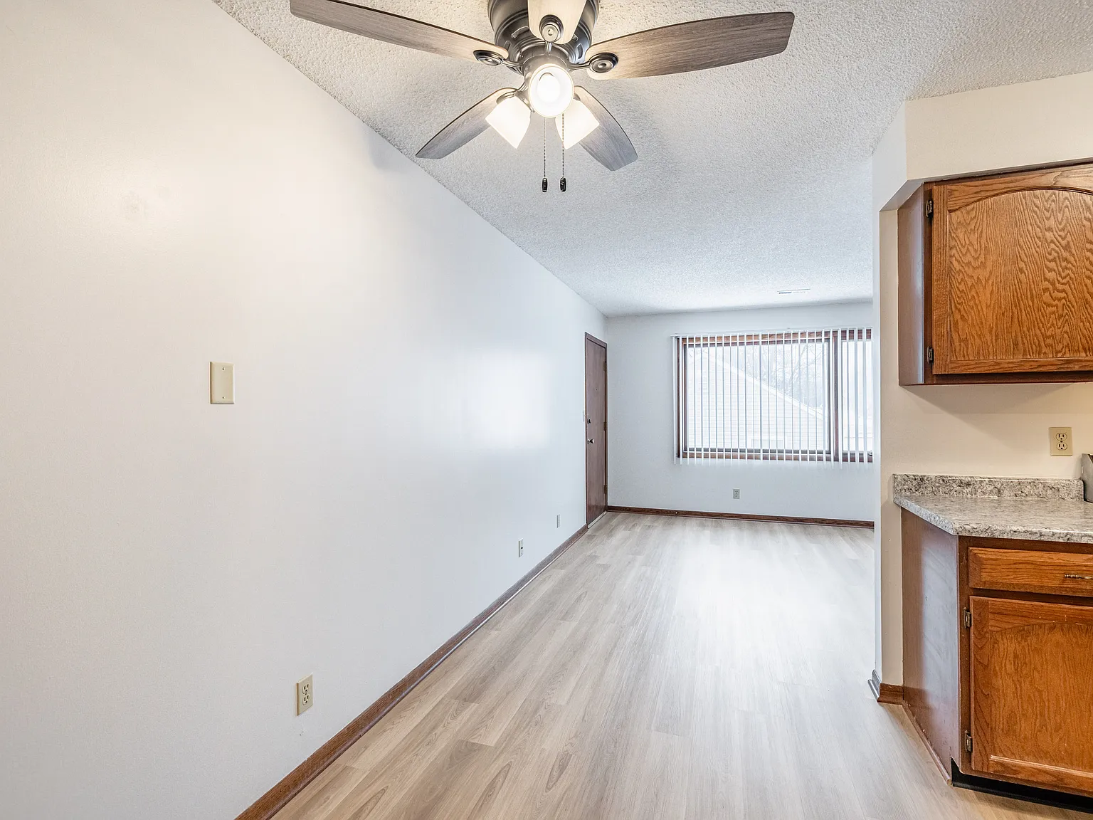 1 bed, 604 sqft, $739 — Photo 3