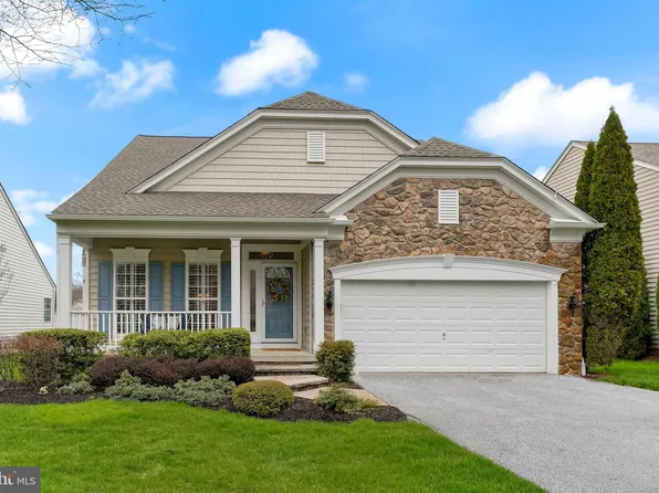 209 Begonia Cir, Kennett Square, PA 19348