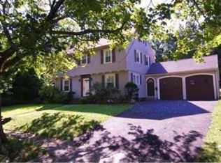7 Ardmore Rd, Worcester, MA 01609
