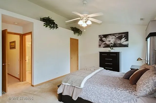 2942 Stonewater Dr — Photo 6