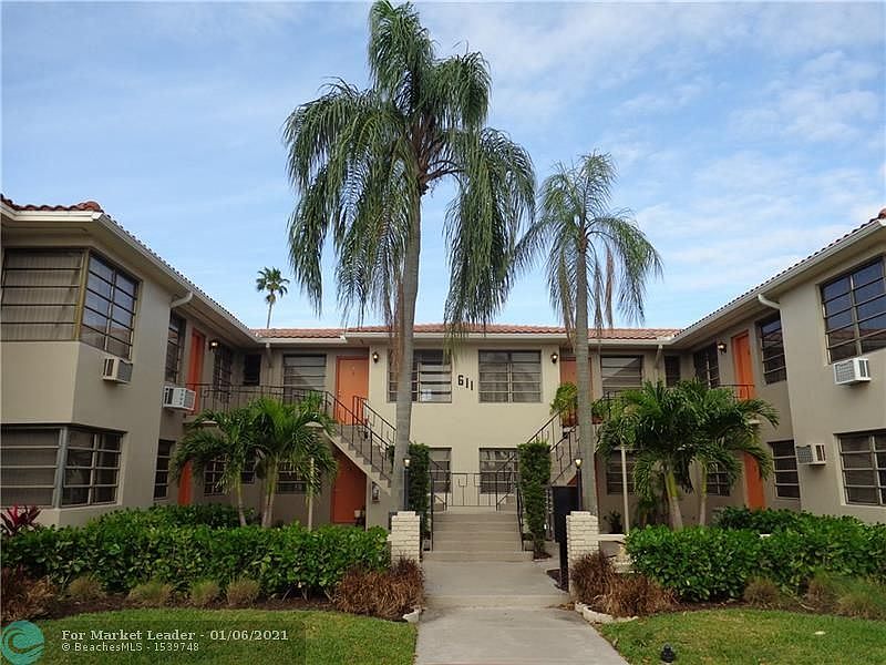 1st image of 611 Ponce De Leon Dr #5
