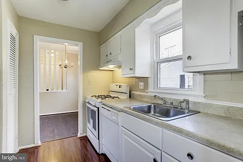 1103 Grandin Ave Photo 1