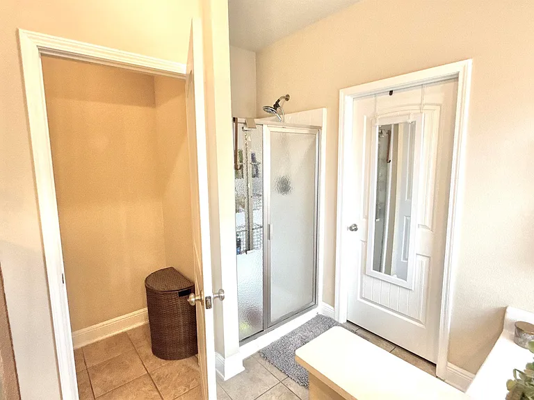 697 Parish Lakes Dr — Photo 18
