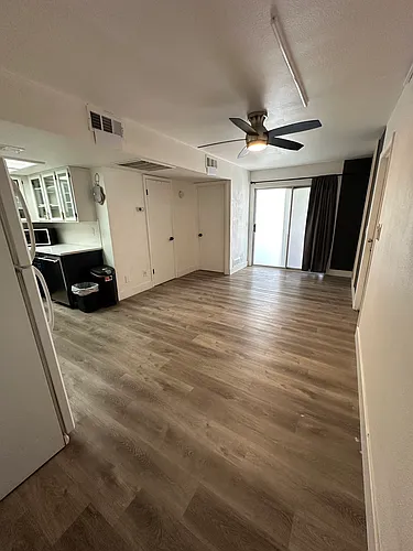 627 W Enid Ave #2 Photo 1