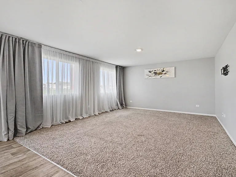 1329 Prairie Creek Trl — Photo 10