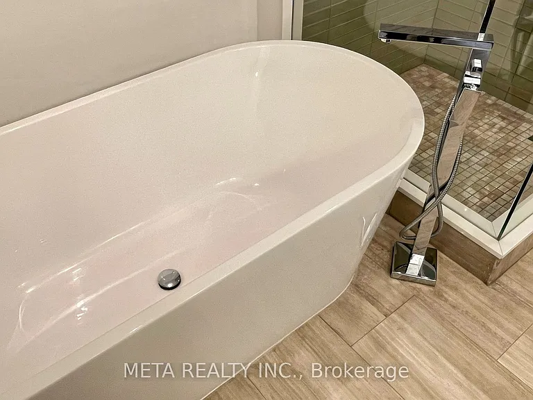 200 Bloor St W #2502 — Photo 30