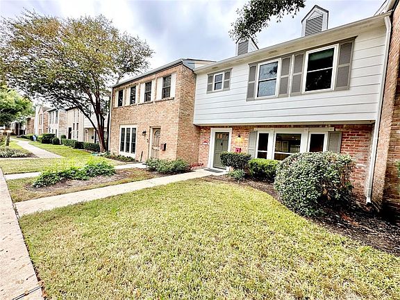 3rd image of 14218 Misty Meadow Ln