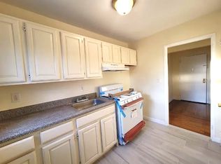 365 Schley St APT E9, Newark, NJ 07112