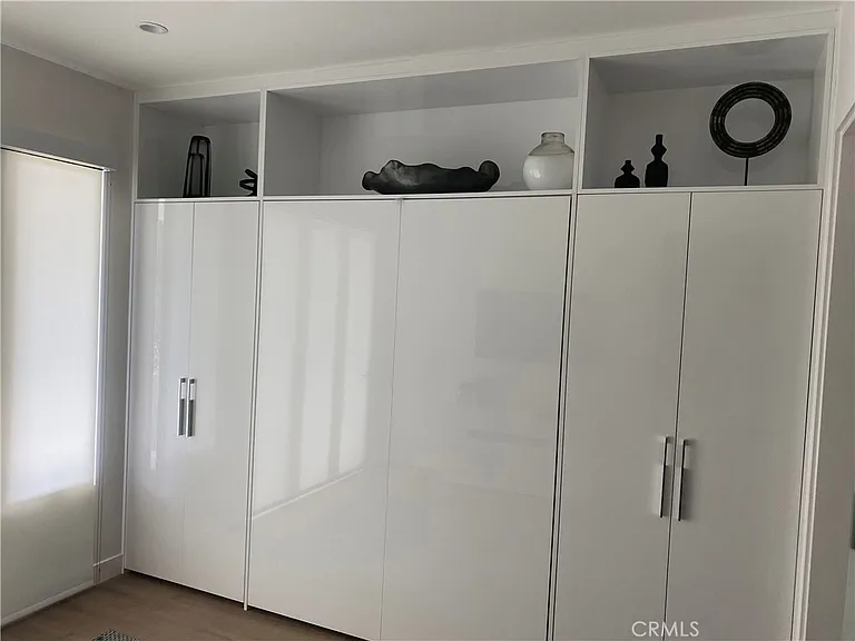 835 La Mirada St — Photo 23