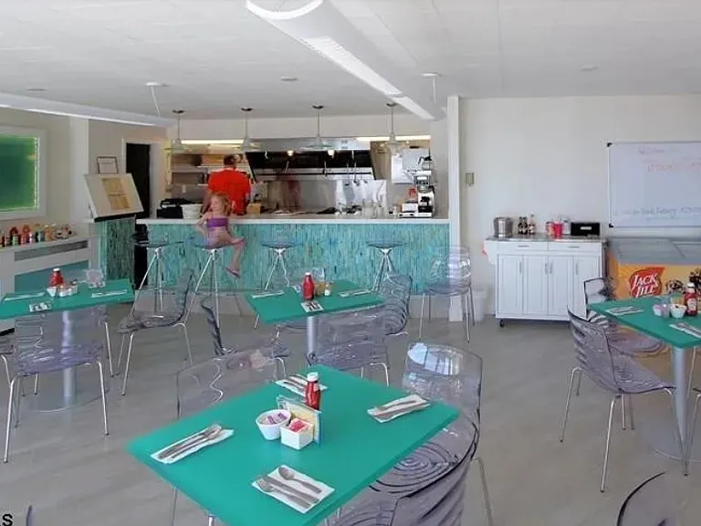 On site cafe