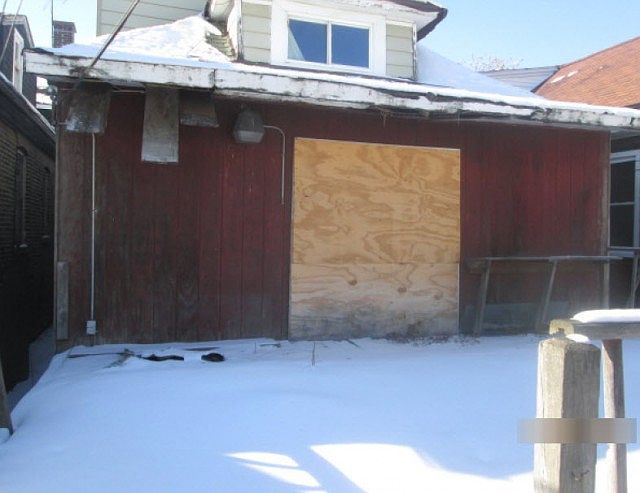 2nd image of 9103 S Drexel Ave