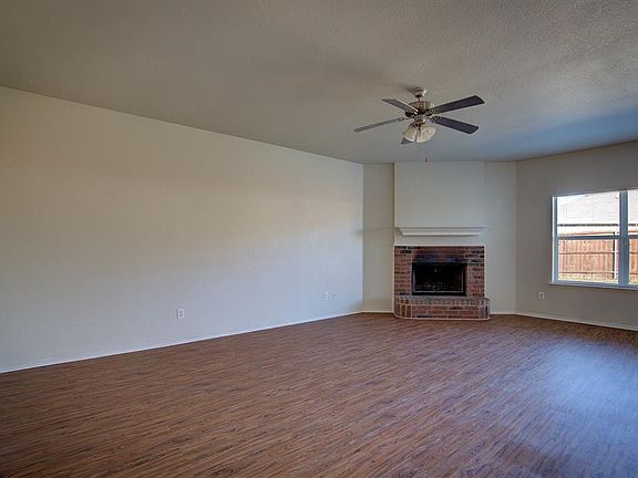5th image of 1504 Sams Cir