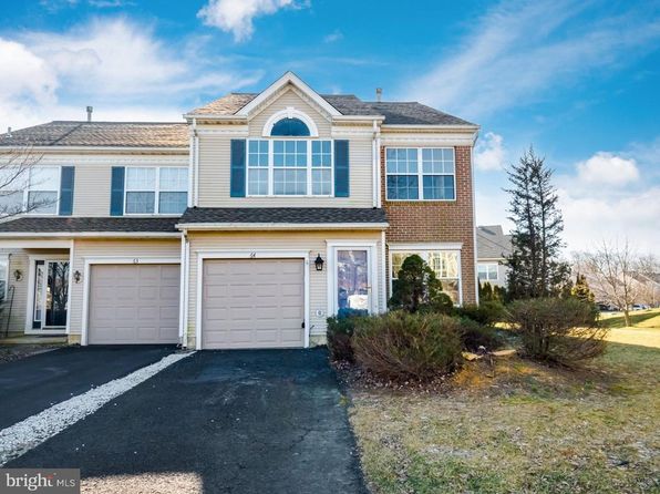 64 Honey Locust Ln