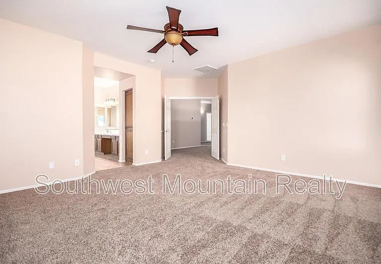41261 W Laramie Rd — Photo 18