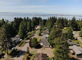 4885 5th Ave, Delta, BC V4M1J5
