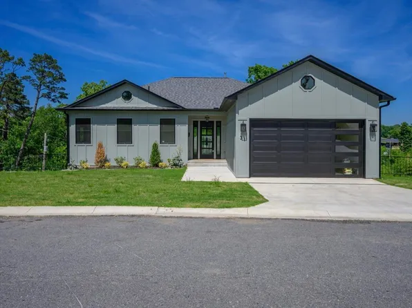 31 Lefever Ln, Little Rock, AR 72227