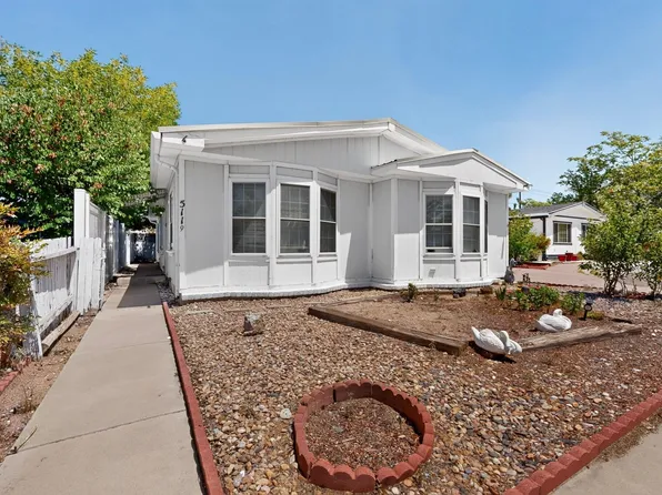 5119 Stream Ct NE, Albuquerque, NM 87113