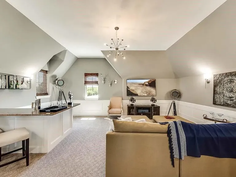 Barlow Ct — Photo 10