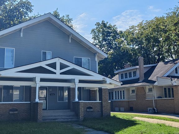 2nd image of 3833 Carrollton Ave