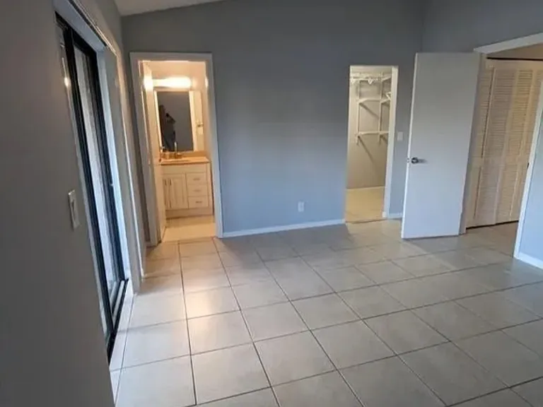1350-1350 White Pine Dr — Photo 3