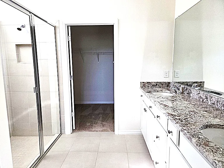 3908 Mossy Limb Ct — Photo 10