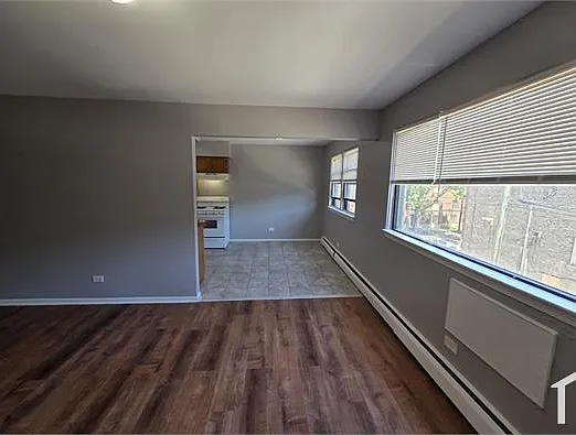 8207 S Maryland Ave #3 — Photo 5