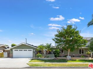 8842 Kennelly Ln, Anaheim, CA 92804