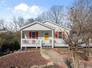 9170 Horseshoe Bnd, Gainesville, GA 30506