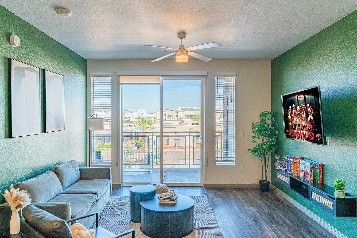 2 bed, 2.0 bath, 893 sqft, $3,549 — Photo 2