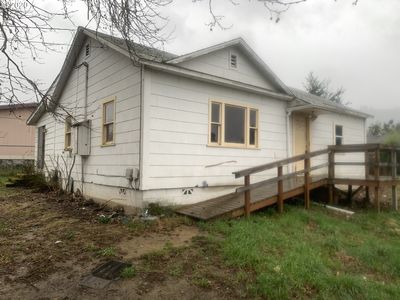 681 SE Carroll St, Winston, OR, 97496
