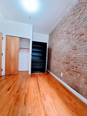 Rented by Compass | media 11