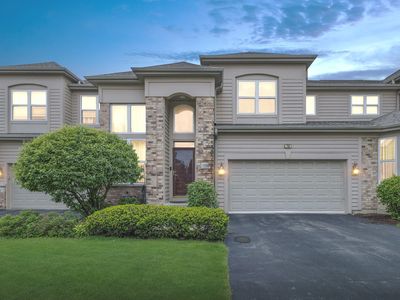 750 Sarah Ln, Northbrook, IL, 60062